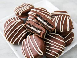 Chocolate covered Oreos by the Doz